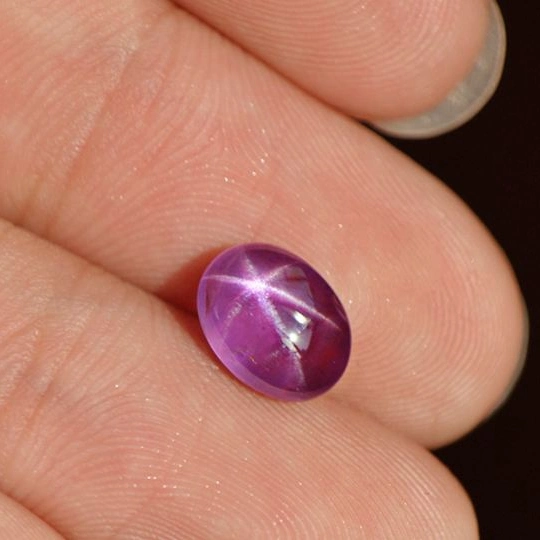 Oval Cabochon 5X7mm Synthetic Star Sapphire Six Rays Gemstone for Ring Making